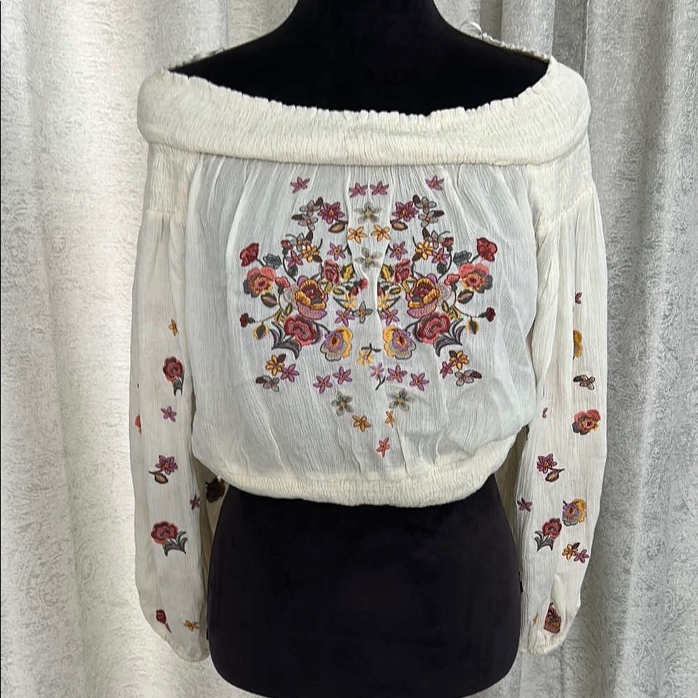 En Creme Off-Shoulder Floral Embroidered Blouse - Cream and Multicolor.
